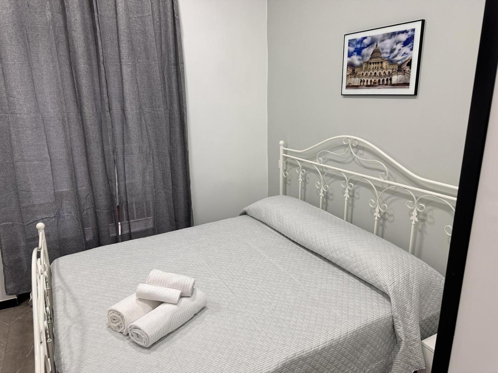 Le Di Anna E Grazia Bed & Breakfast Naples